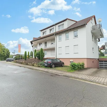 Roomfall Mit Tg & Wi-fi & Balkon Appartement *