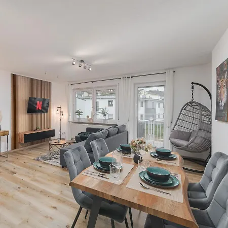 Appartamento Roomfall Mit Tg & Wi-fi & Balkon