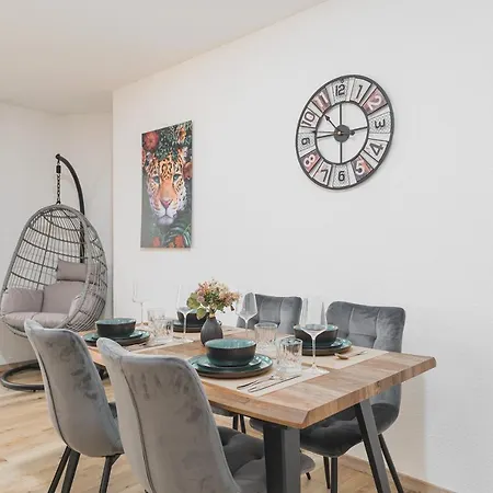 Roomfall Mit Tg & Wi-fi & Balkon